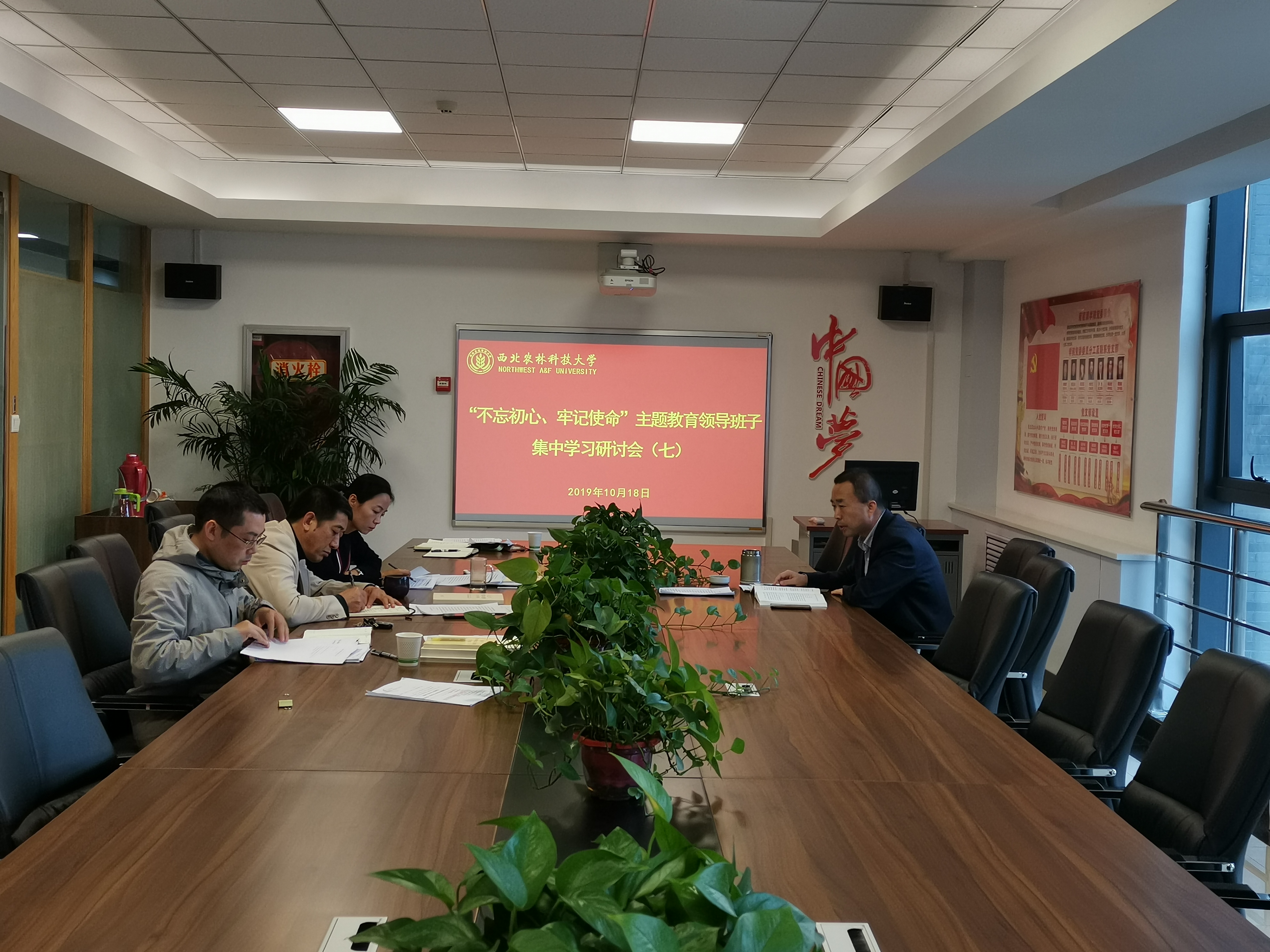 f3639553f99c497daed28bba78d97ca7.jpg f3639553f99c497daed28bba78d97ca7.jpg