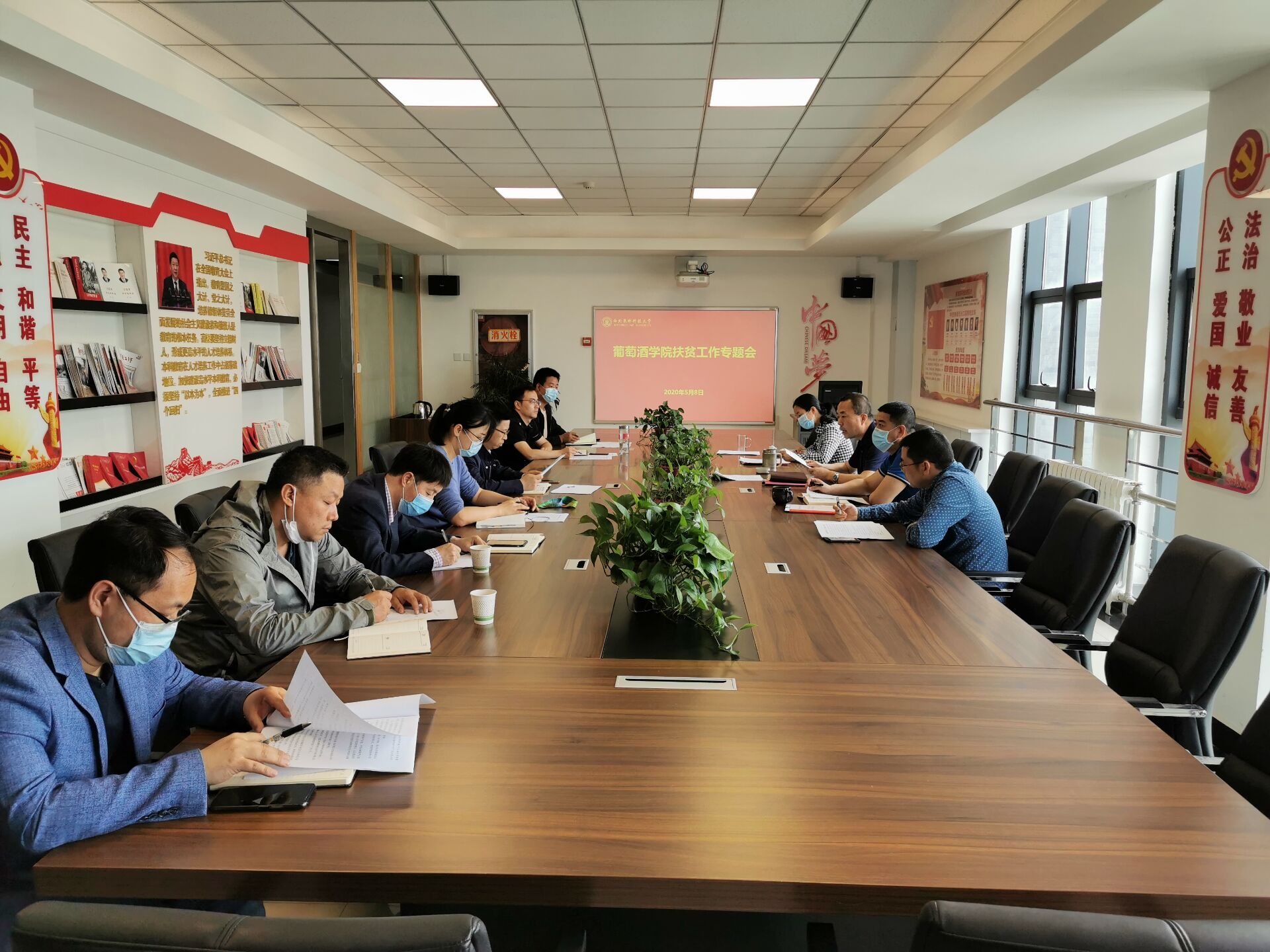 76f5623540044a24b5d865a5ab7f228a.jpg 76f5623540044a24b5d865a5ab7f228a.jpg