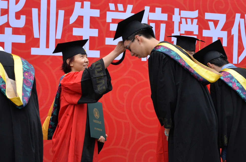 402259d9c6424d249b30151bb82d85e2.png 402259d9c6424d249b30151bb82d85e2.png