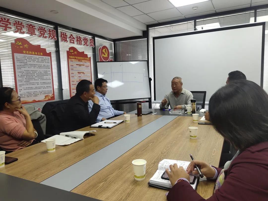 860d7ced6d6942cfb68f6c9c26a43a81.jpg 860d7ced6d6942cfb68f6c9c26a43a81.jpg