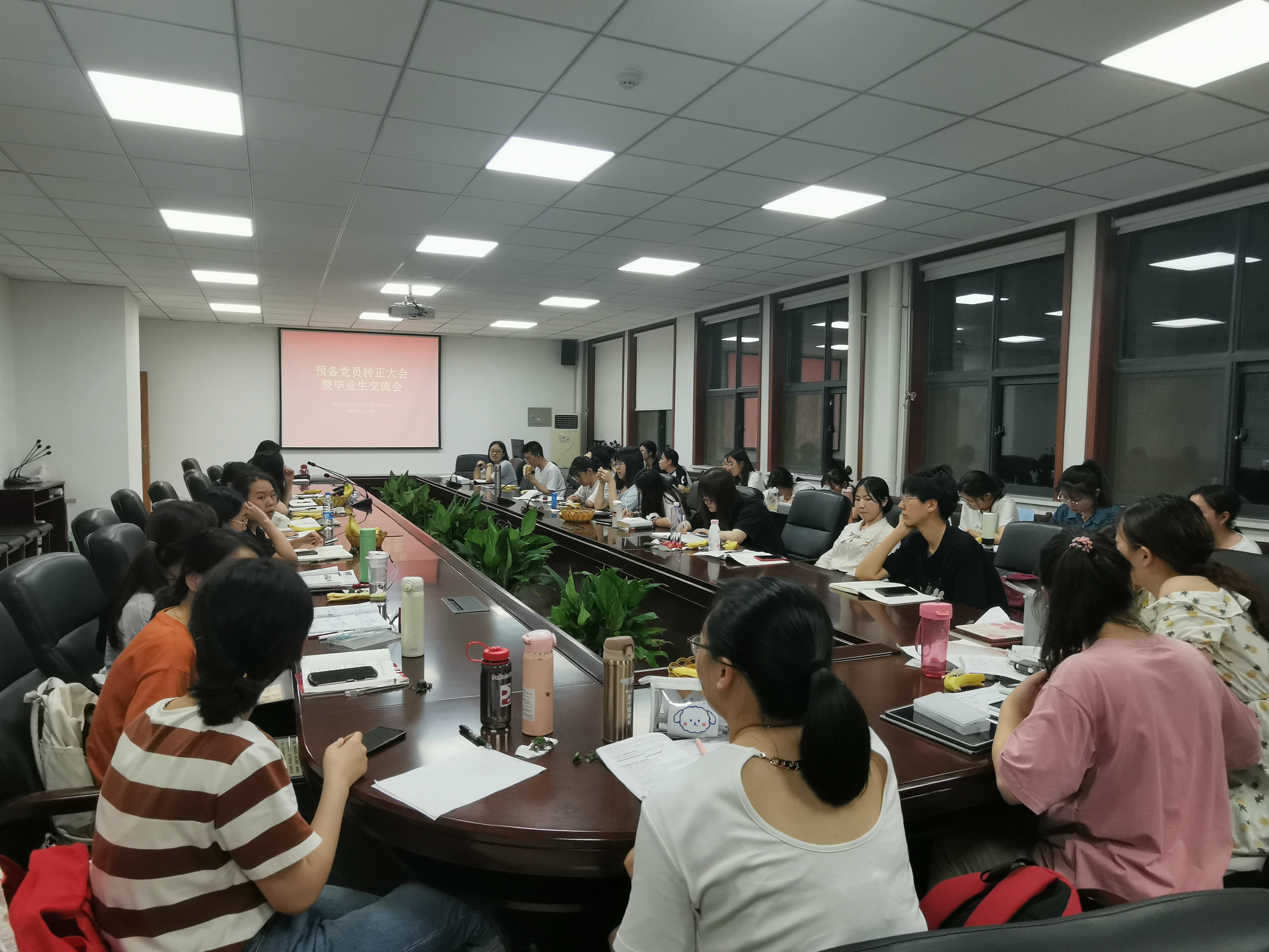 c93f8df79c0c4d7e9a7f2c0427879ba2.jpg c93f8df79c0c4d7e9a7f2c0427879ba2.jpg