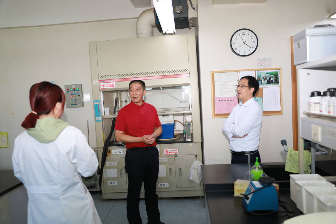 9fc100c9624e453a8e47cd17841a1490.jpg 9fc100c9624e453a8e47cd17841a1490.jpg