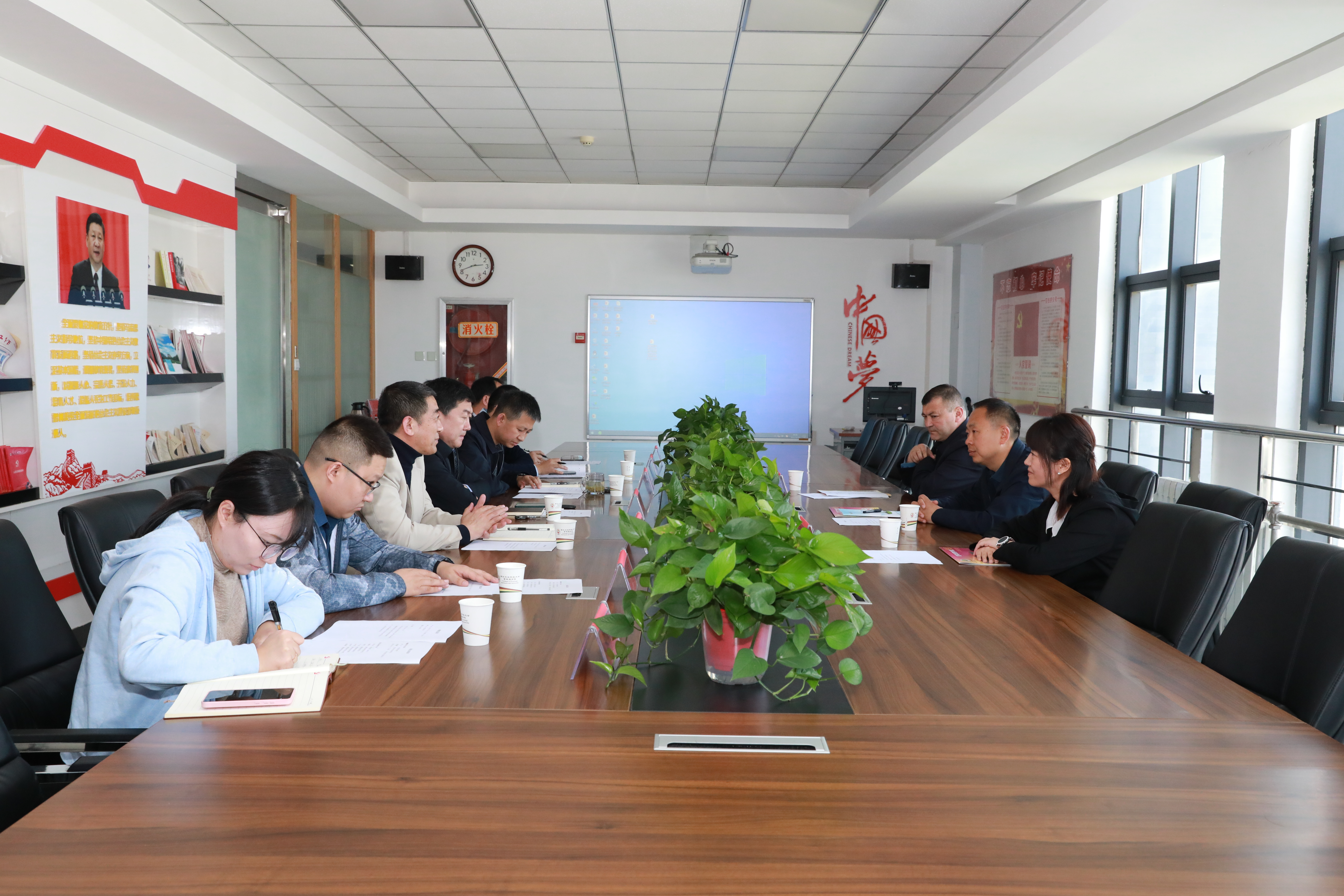 3ebe367fff284221b640cb597d82afd3.jpg 3ebe367fff284221b640cb597d82afd3.jpg