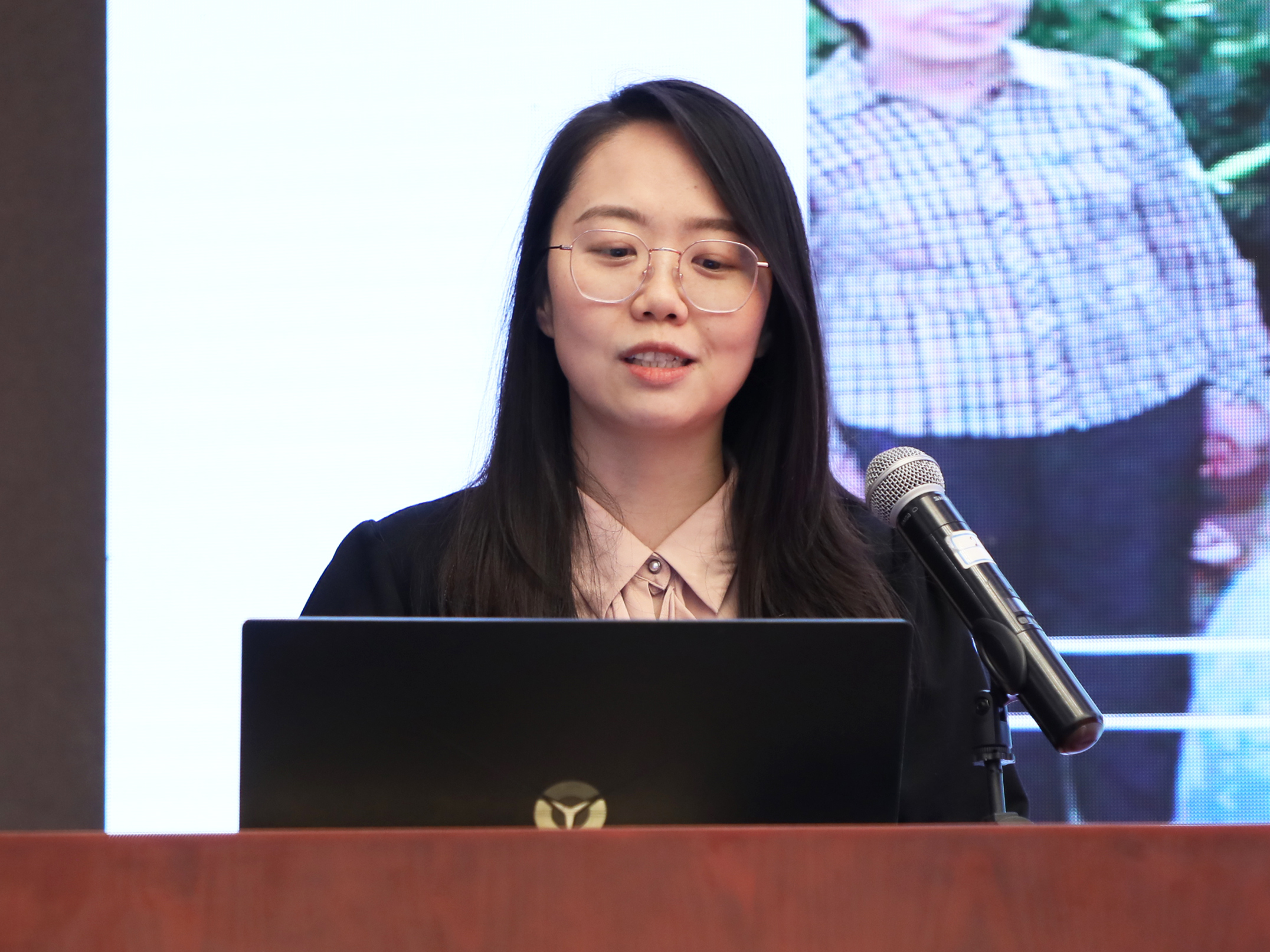 f7a4dc09ffa7485fa7dfdd3e5c1fefa2.jpg f7a4dc09ffa7485fa7dfdd3e5c1fefa2.jpg